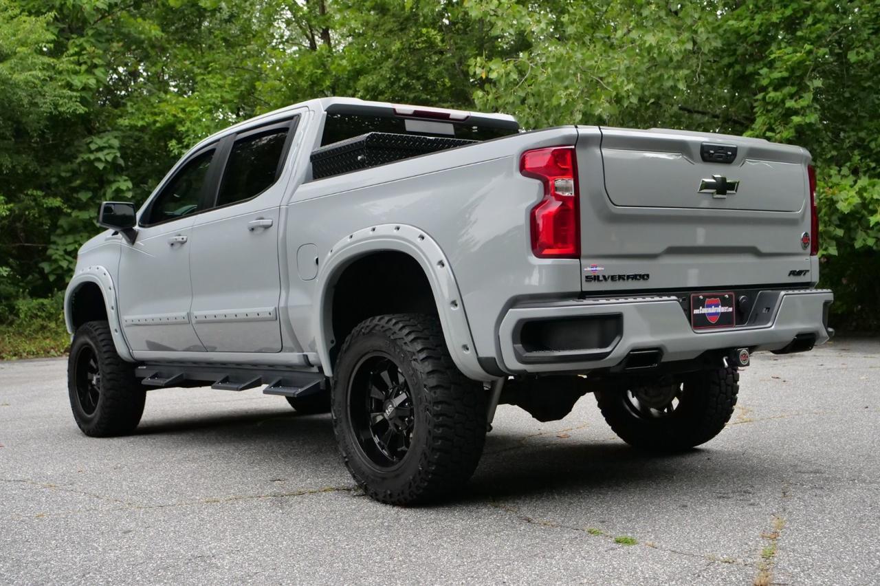 2024 Chevrolet Silverado 1500 RST 4X4 / AMERICAN LUXURY COACH / 5.3L V8! Lincolnton NC