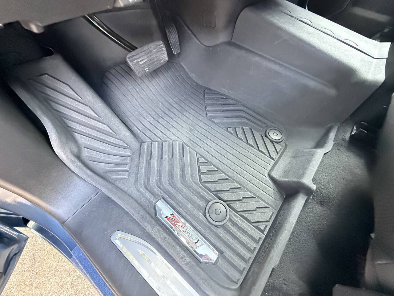 2024 Chevrolet Silverado 1500 RST 4x4 4dr Crew Cab 5.8 ft. SB Eldridge IA