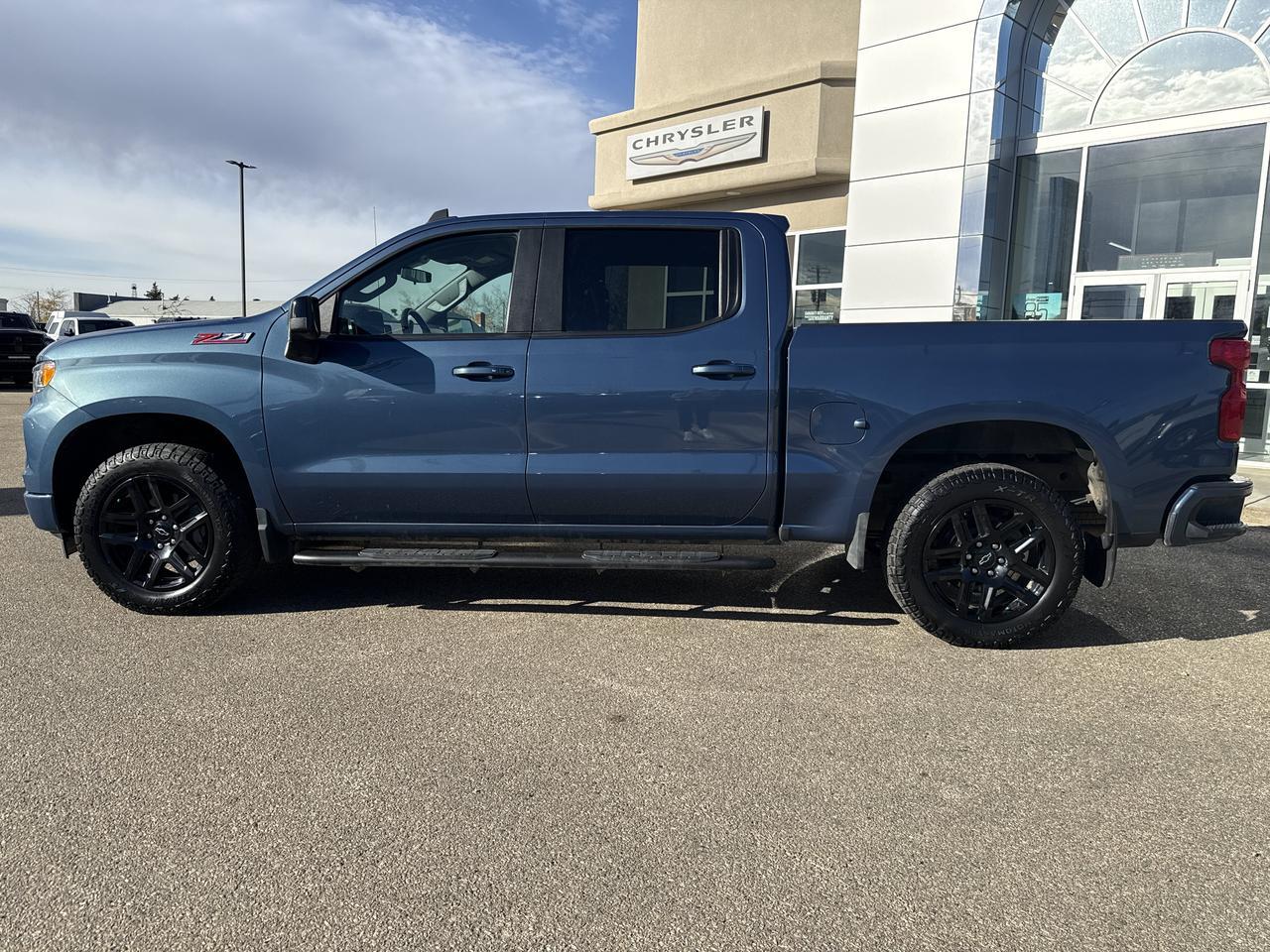 2024 Chevrolet Silverado 1500 RST Crew Cab 4WD | EcoTec3 V8 | LED Lighting | HD Suspension | Advanced Trailing Tech Redwater AB