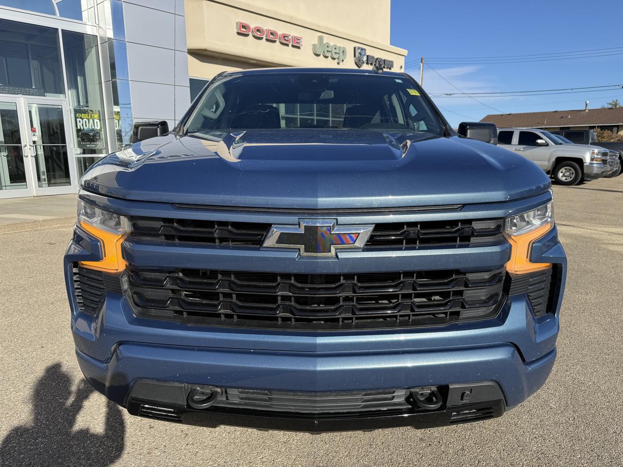 2024 Chevrolet Silverado 1500 RST Crew Cab 4WD | EcoTec3 V8 | LED Lighting | HD Suspension | Advanced Trailing Tech Redwater AB