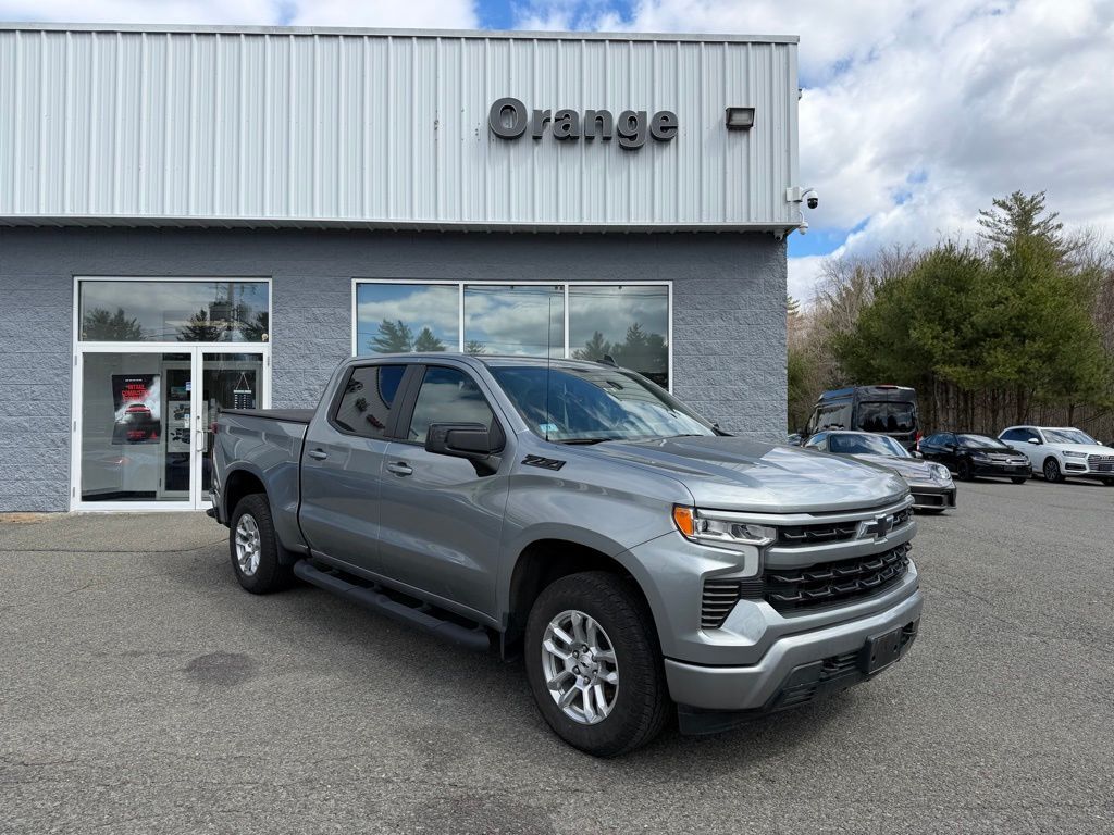 2024 Chevrolet Silverado 1500 RST Orange MA