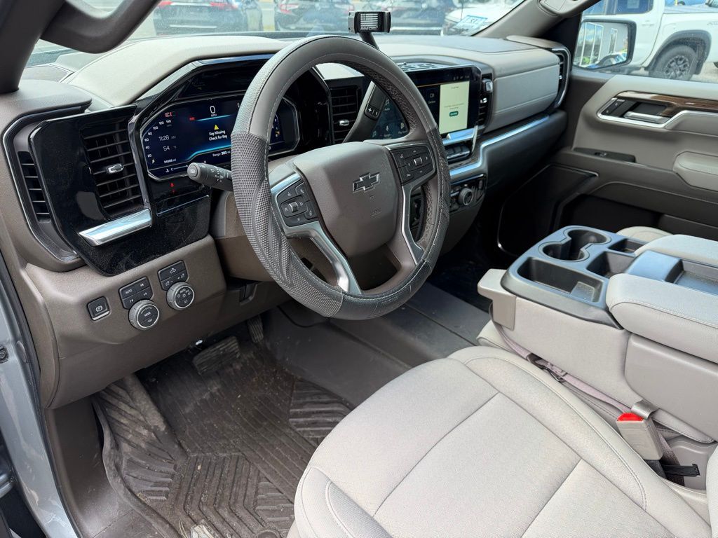 2024 Chevrolet Silverado 1500 RST Orange MA