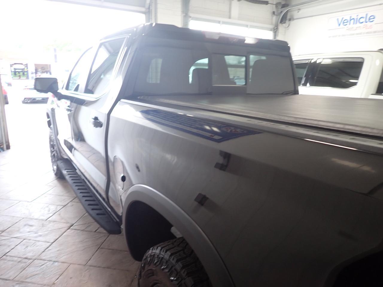 2024 Chevrolet Silverado 1500 ZR2 4X4 CREW CAB *DIESEL* LEATHER NAVI SUNROOF Listowel ON