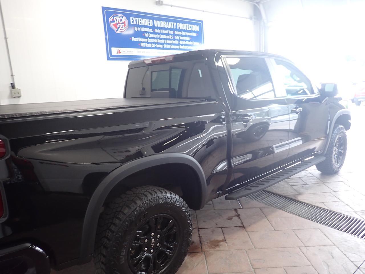 2024 Chevrolet Silverado 1500 ZR2 4X4 CREW CAB *DIESEL* LEATHER NAVI SUNROOF Listowel ON