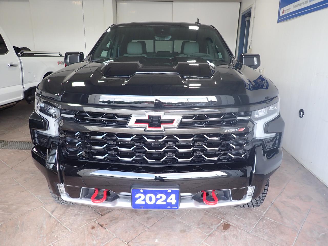 2024 Chevrolet Silverado 1500 ZR2 4X4 CREW CAB *DIESEL* LEATHER NAVI SUNROOF Listowel ON