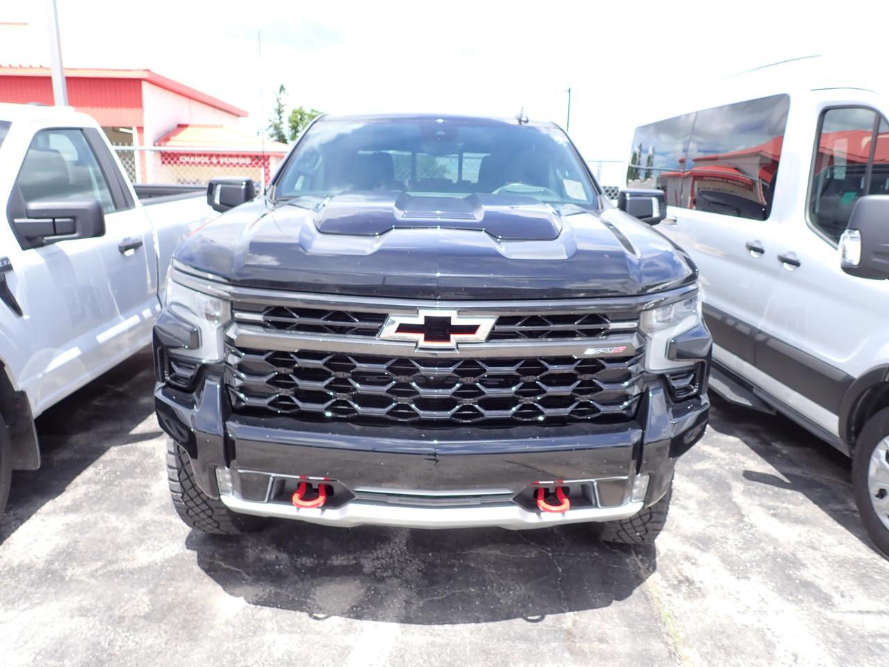 2024 Chevrolet Silverado 1500 ZR2 4X4 CREW CAB *DIESEL* Listowel ON