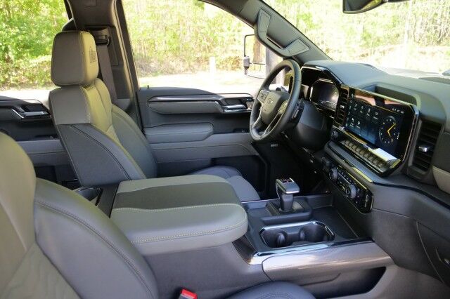 2024 Chevrolet Silverado 1500 ZR2 Bison Edition 4x4 / AEV Upgrades! High Point NC