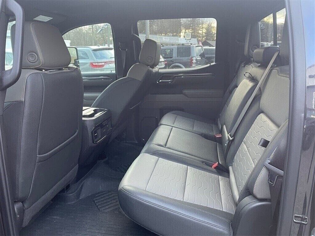 2024 Chevrolet Silverado 1500 ZR2 Orange MA