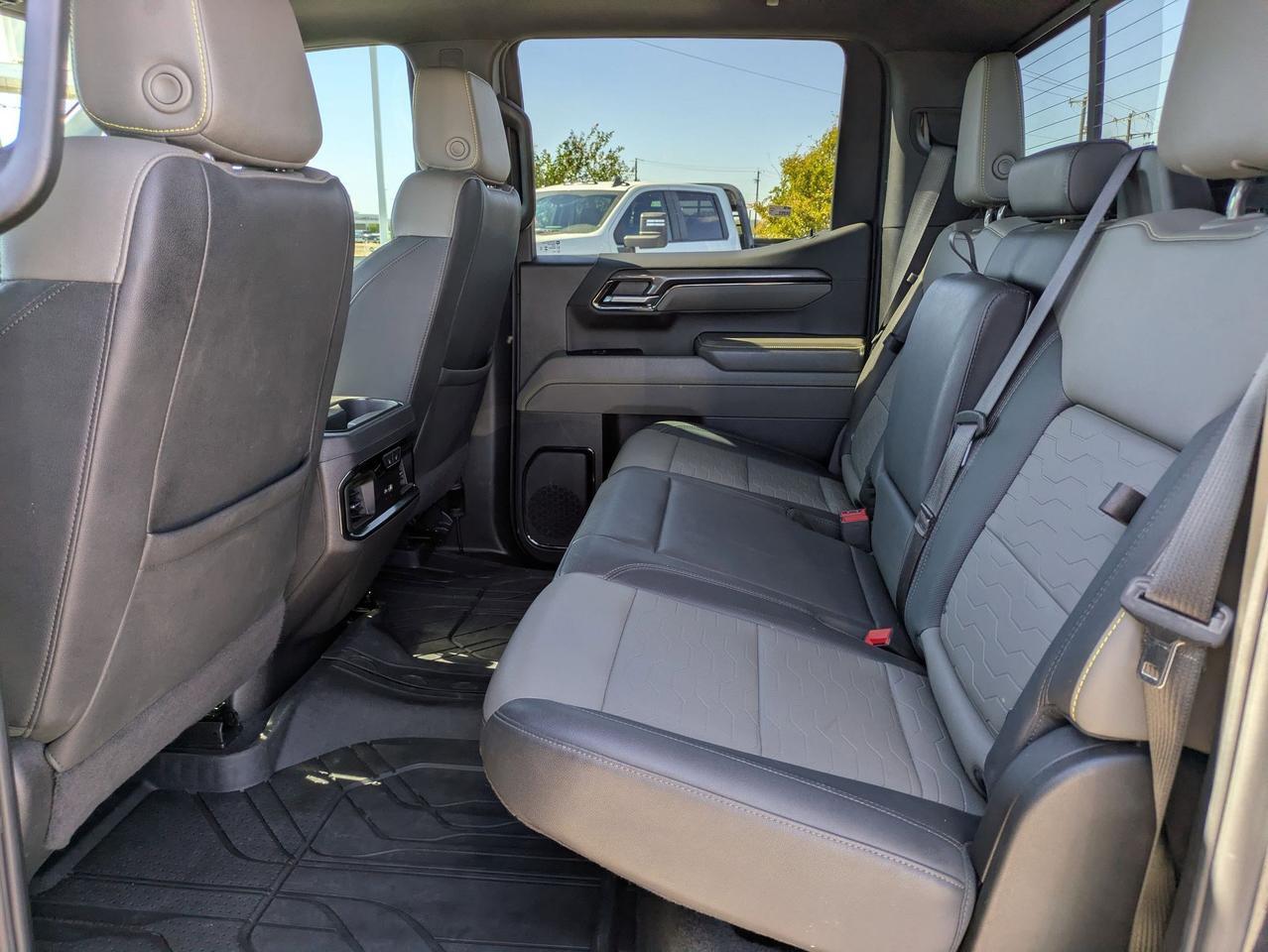 2024 Chevrolet Silverado 1500 ZR2 Castroville TX