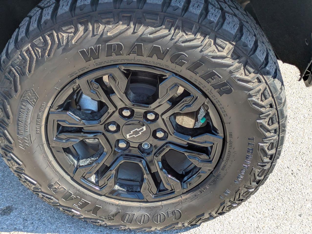 2024 Chevrolet Silverado 1500 ZR2 Castroville TX