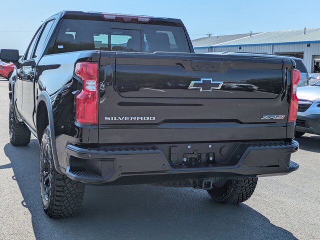 2024 Chevrolet Silverado 1500 ZR2 Castroville TX