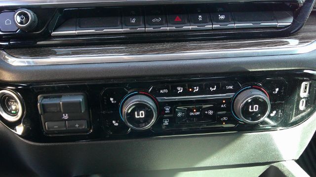 2024 Chevrolet Silverado 2500HD 4WD Double Cab Standard Bed LT San Antonio TX