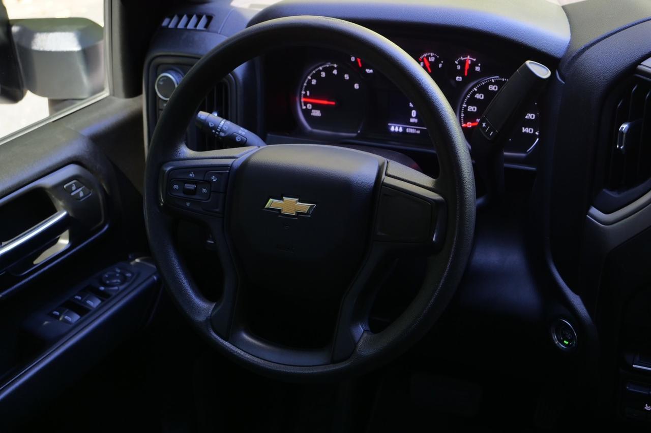 2024 Chevrolet Silverado 2500HD 4X4 / DECKED System / 6.6L V8 GAS! Lincolnton NC