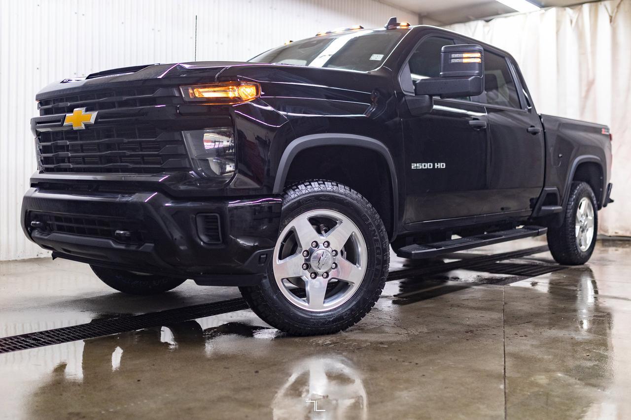 2024 Chevrolet Silverado 2500HD 4x4 Crew Cab Custom Diesel PSeat BCam Red Deer AB