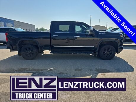 2024 Chevrolet Silverado 2500HD 4x4 Crew Cab High Country Fond du Lac WI