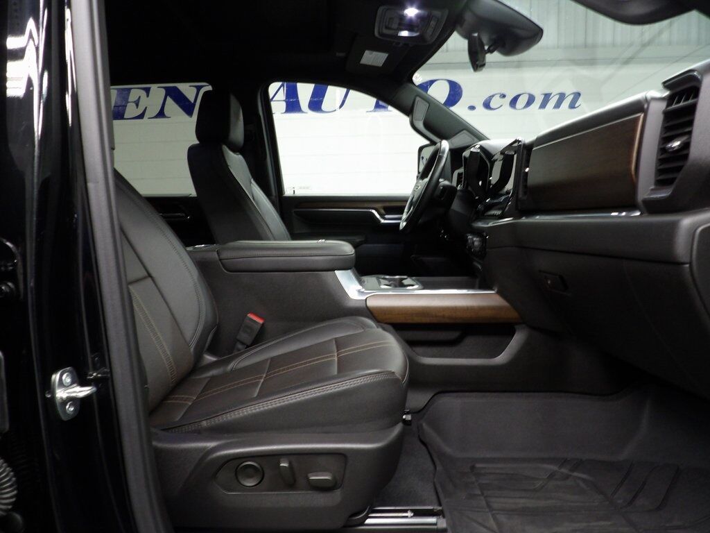 2024 Chevrolet Silverado 2500HD 4x4 Crew Cab High Country Fond du Lac WI