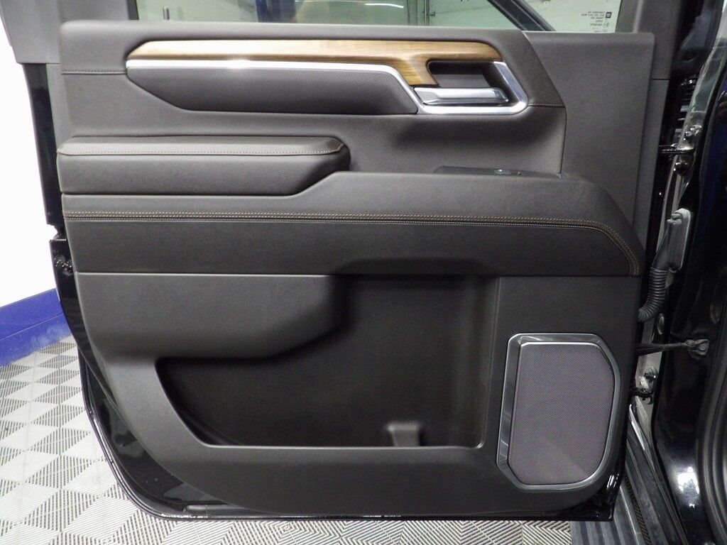 2024 Chevrolet Silverado 2500HD 4x4 Crew Cab High Country Fond du Lac WI