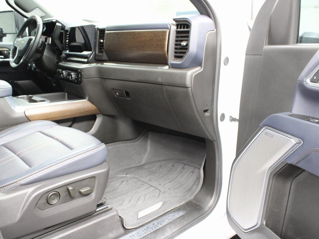 2024 Chevrolet Silverado 2500HD 4x4 Crew Cab High Country Fond du Lac WI