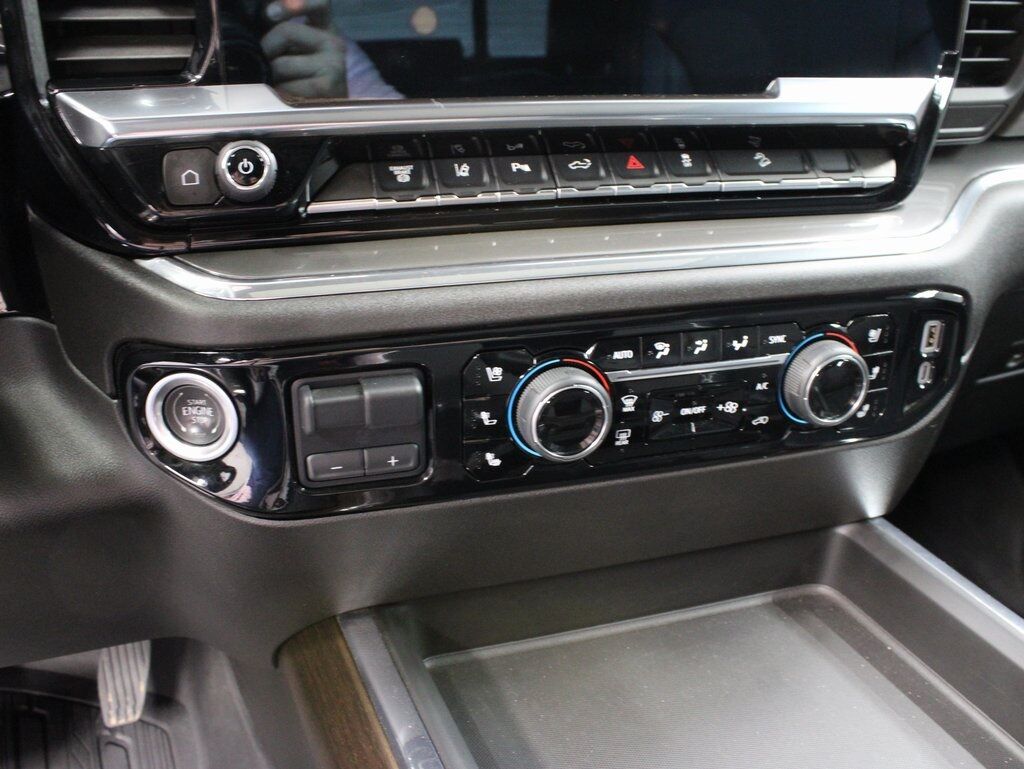 2024 Chevrolet Silverado 2500HD 4x4 Crew Cab High Country Fond du Lac WI