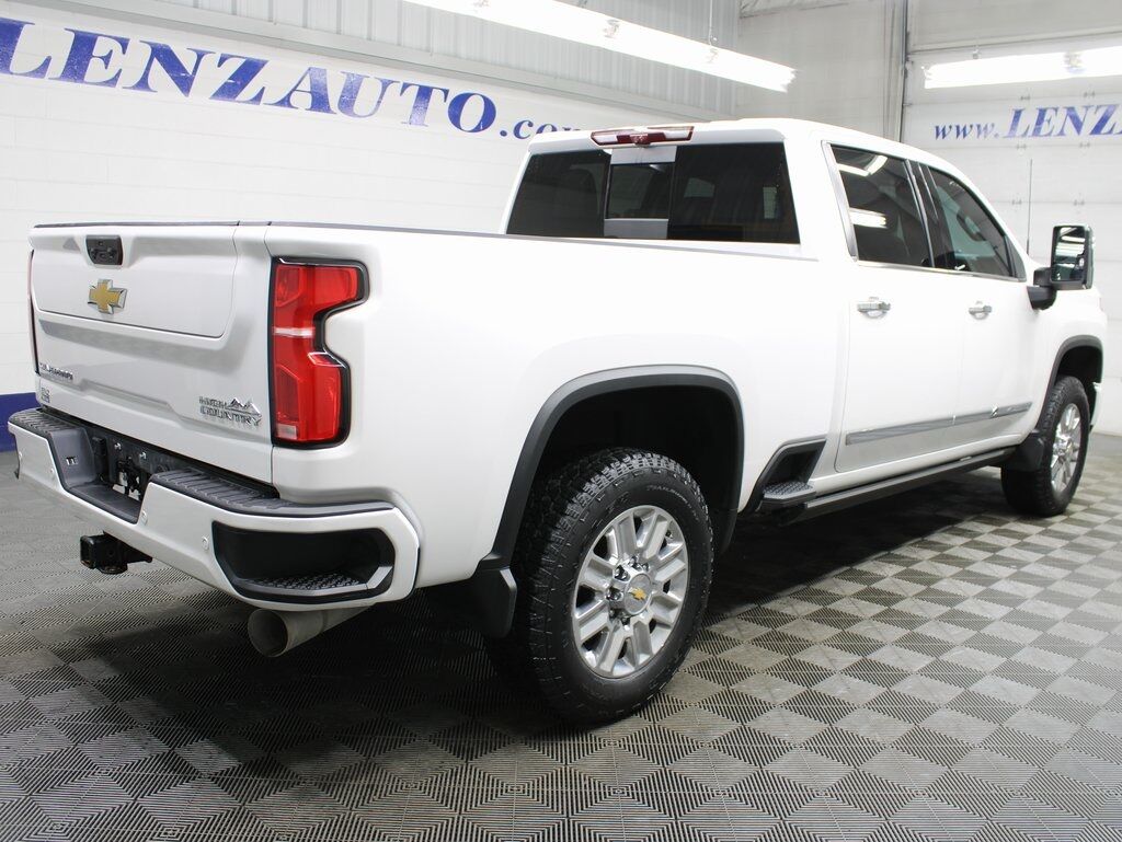 2024 Chevrolet Silverado 2500HD 4x4 Crew Cab High Country Fond du Lac WI