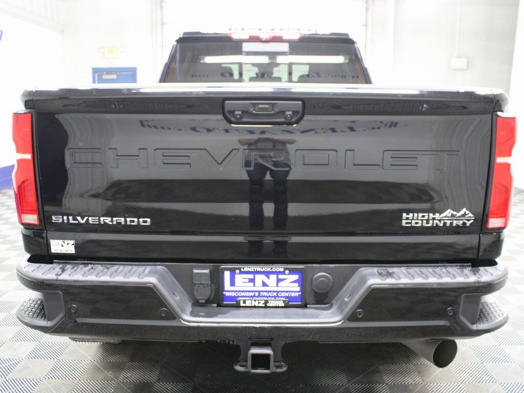 2024 Chevrolet Silverado 2500HD 4x4 Crew Cab High Country Fond du Lac WI