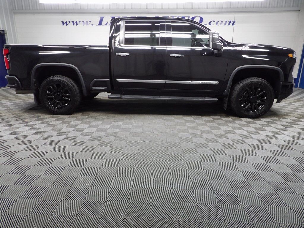 2024 Chevrolet Silverado 2500HD 4x4 Crew Cab High Country Fond du Lac WI