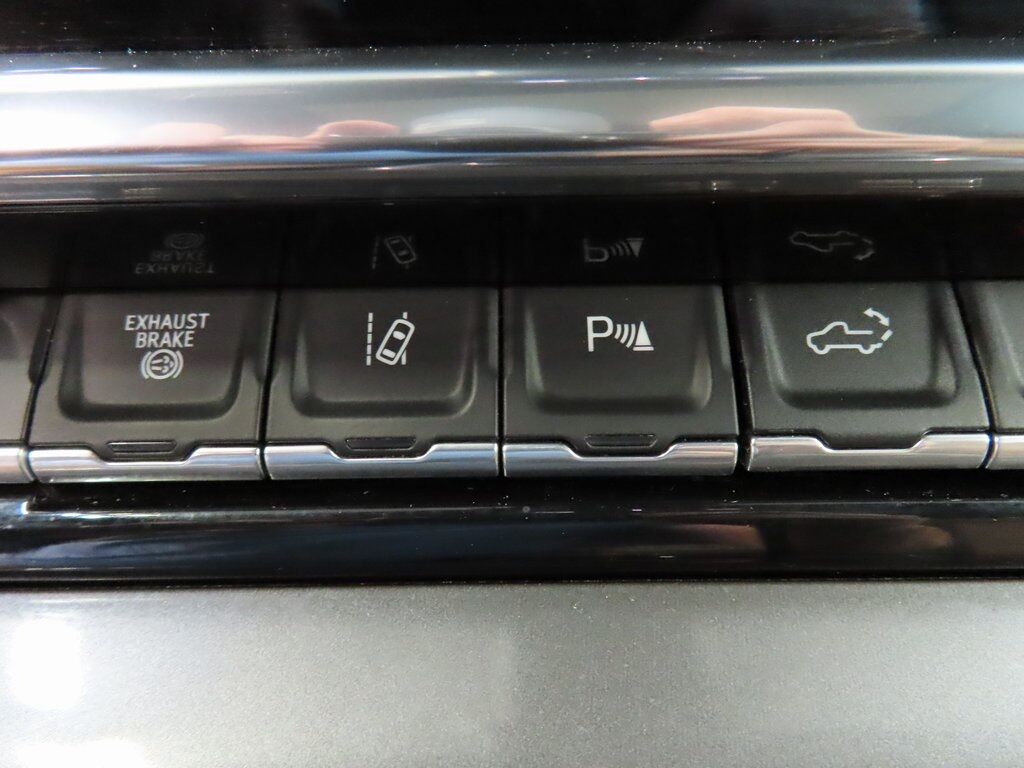 2024 Chevrolet Silverado 2500HD 4x4 Crew Cab High Country Fond du Lac WI