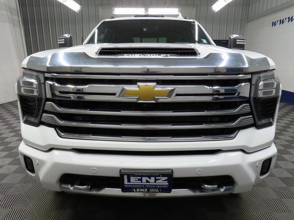 2024 Chevrolet Silverado 2500HD 4x4 Crew Cab High Country Fond du Lac WI