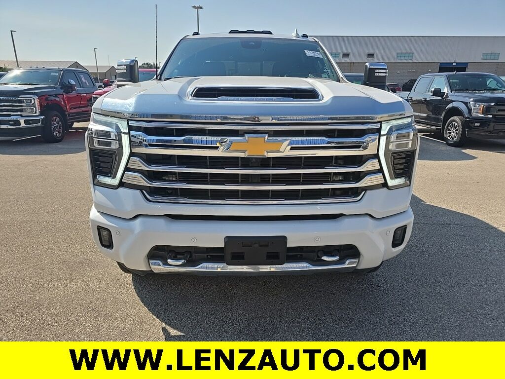 2024 Chevrolet Silverado 2500HD 4x4 Crew Cab High Country Fond du Lac WI