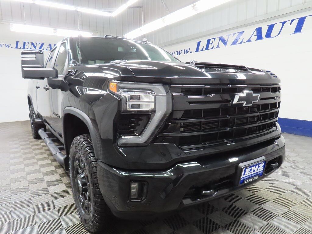 2024 Chevrolet Silverado 2500HD 4x4 Crew Cab LT Fond du Lac WI