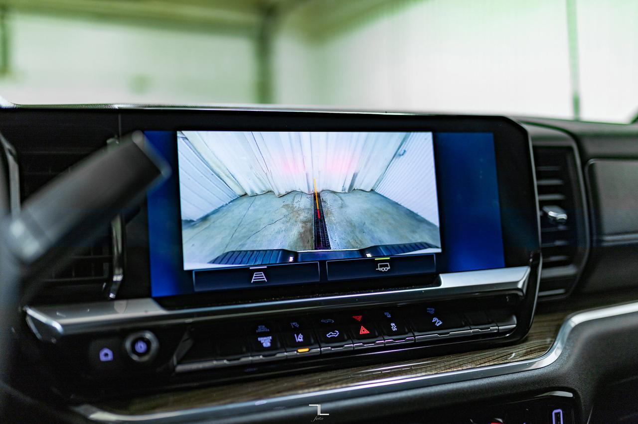 2024 Chevrolet Silverado 2500HD 4x4 Crew Cab LT Z71 Diesel Nav BCam Red Deer AB