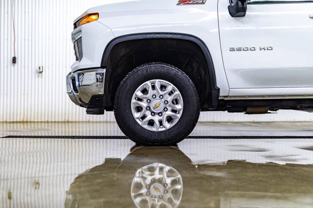 2024 Chevrolet Silverado 2500HD 4x4 Crew Cab LT Z71 Diesel Nav BCam Red Deer AB