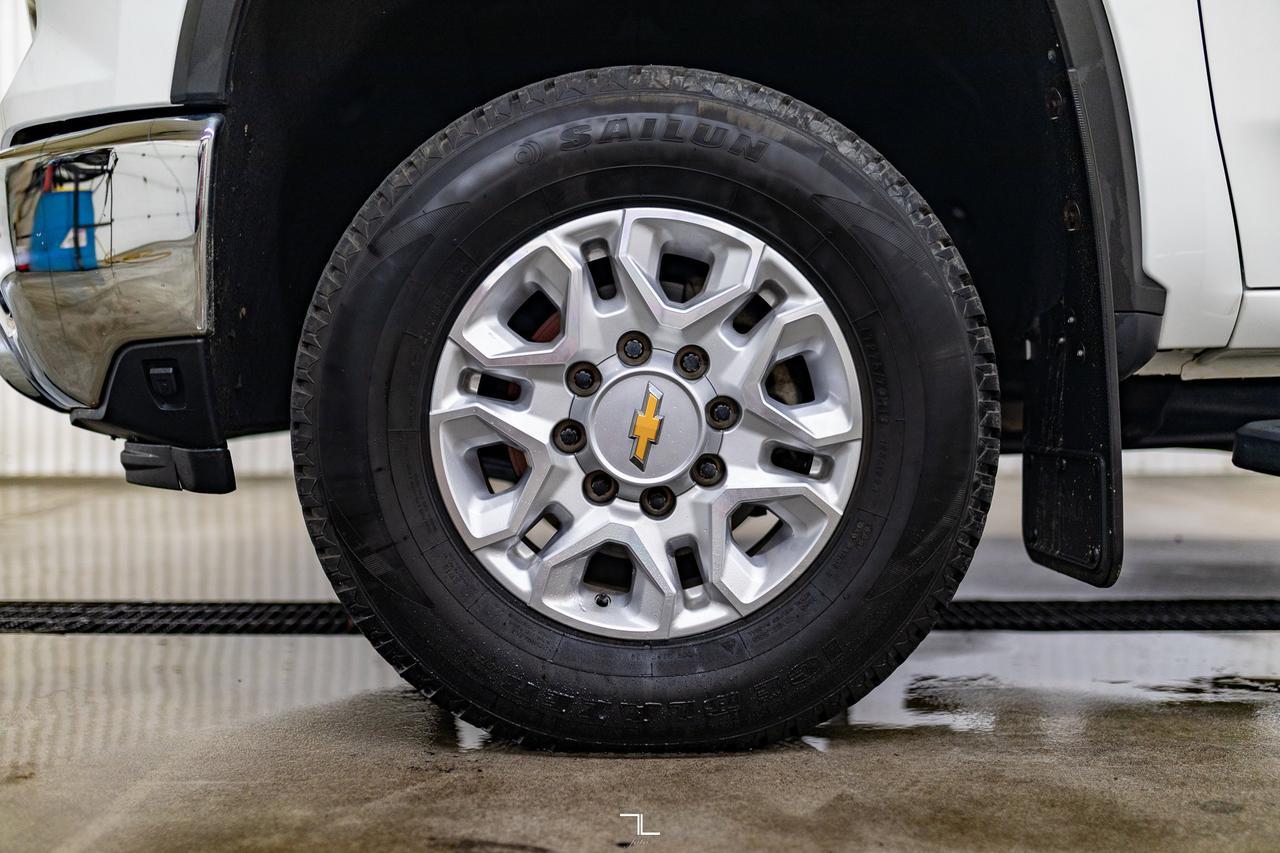 2024 Chevrolet Silverado 2500HD 4x4 Crew Cab LT Z71 Diesel Nav BCam Red Deer AB