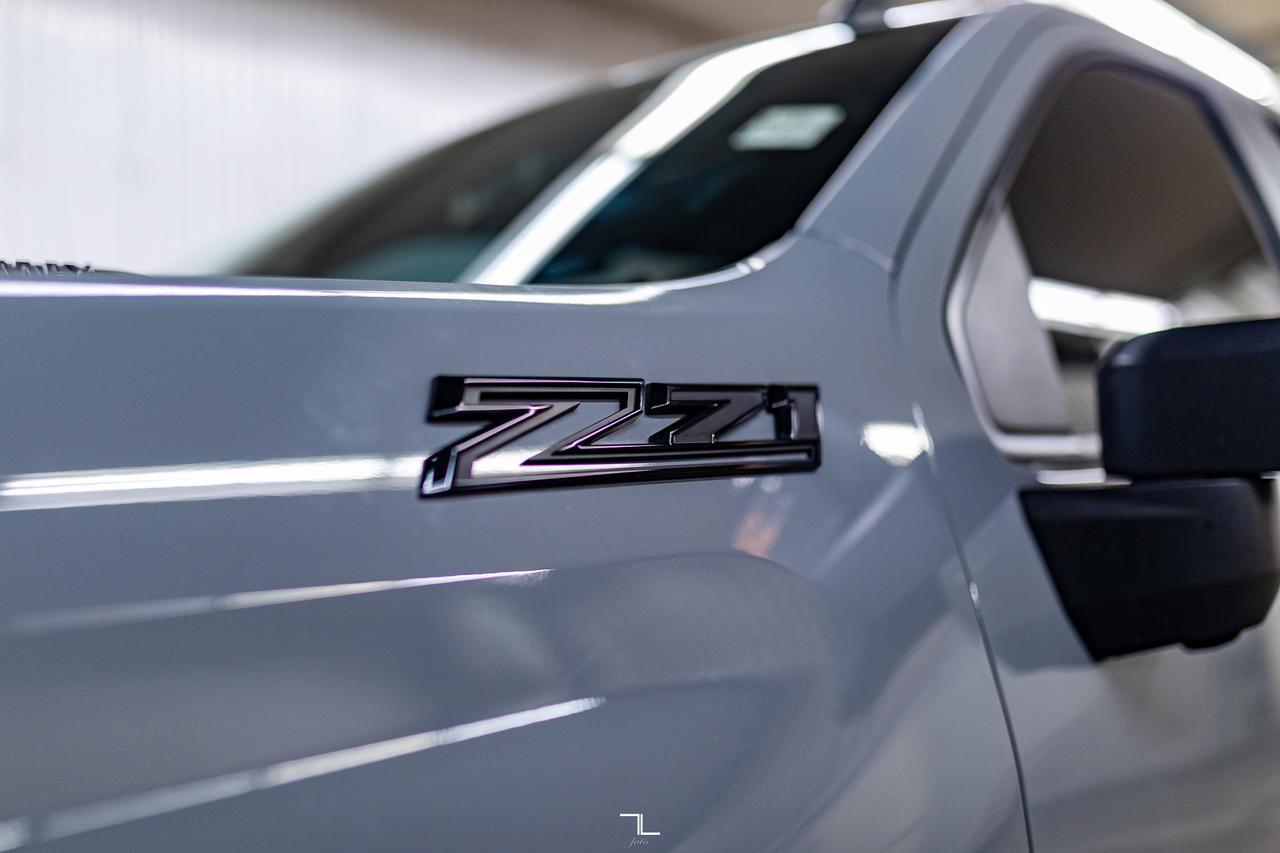 2024 Chevrolet Silverado 2500HD 4x4 Crew Cab LT Z71 Diesel Roof BCam PSeat Red Deer AB