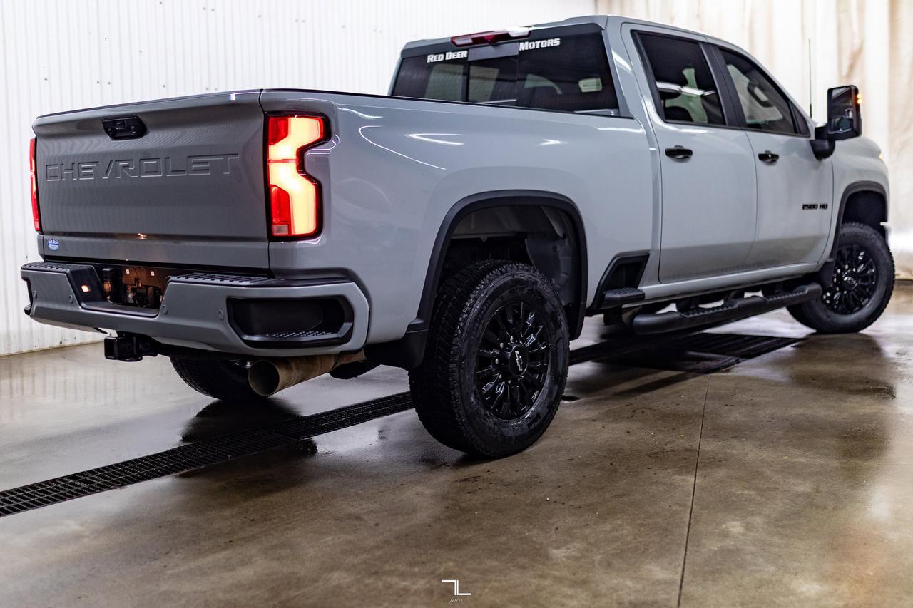 2024 Chevrolet Silverado 2500HD 4x4 Crew Cab LT Z71 Diesel Roof BCam PSeat Red Deer AB