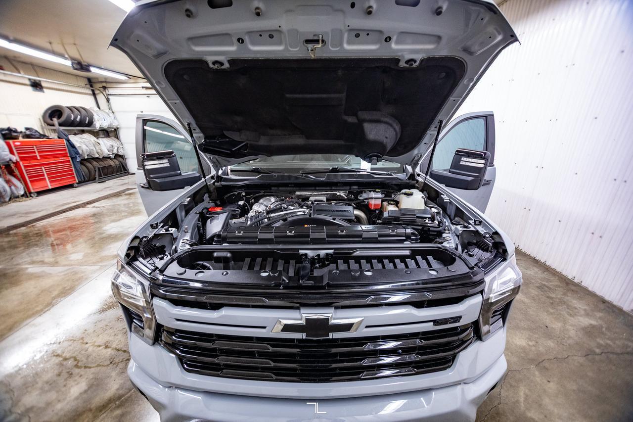 2024 Chevrolet Silverado 2500HD 4x4 Crew Cab LT Z71 Diesel Roof BCam PSeat Red Deer AB