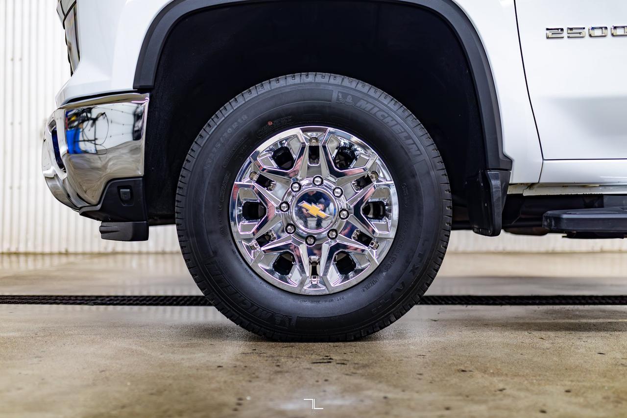 2024 Chevrolet Silverado 2500HD 4x4 Crew Cab LT Z71 PSeat BCam Red Deer AB
