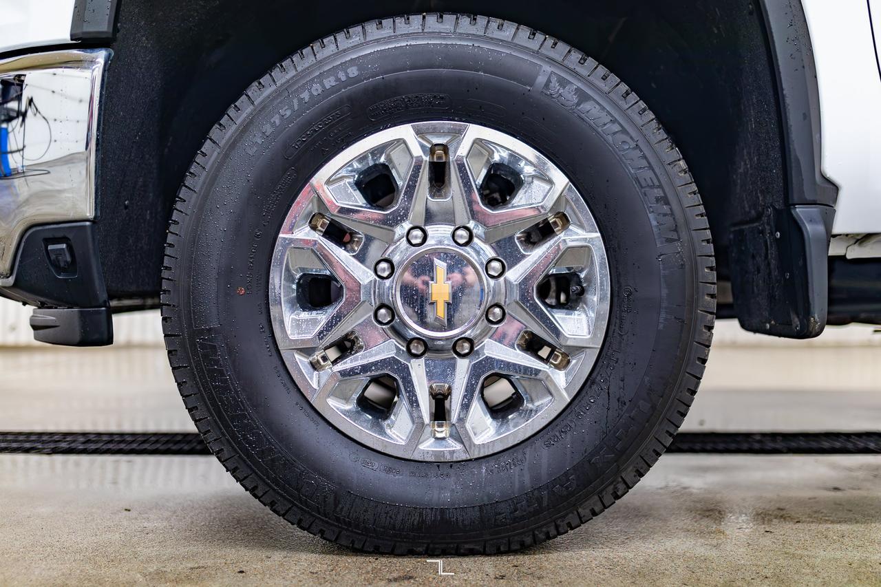 2024 Chevrolet Silverado 2500HD 4x4 Crew Cab LT Z71 PSeat BCam Red Deer AB