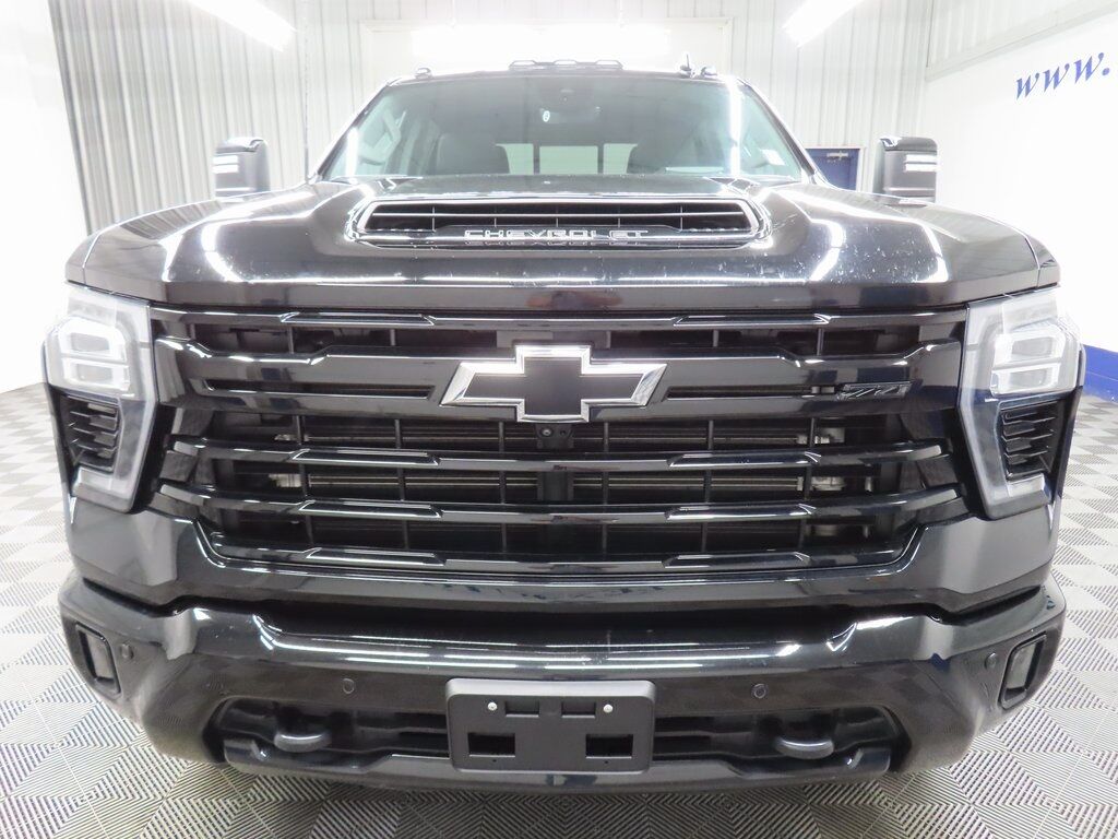 2024 Chevrolet Silverado 2500HD 4x4 Crew Cab LTZ Fond du Lac WI