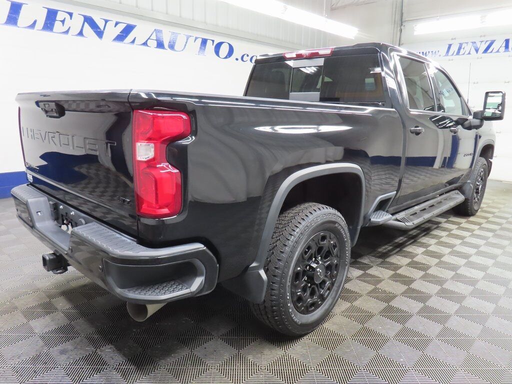 2024 Chevrolet Silverado 2500HD 4x4 Crew Cab LTZ Fond du Lac WI