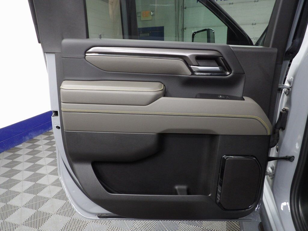 2024 Chevrolet Silverado 2500HD 4x4 Crew Cab ZR2 Fond du Lac WI