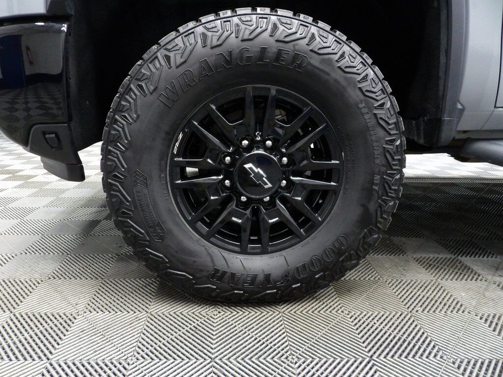 2024 Chevrolet Silverado 2500HD 4x4 Crew Cab ZR2 Fond du Lac WI