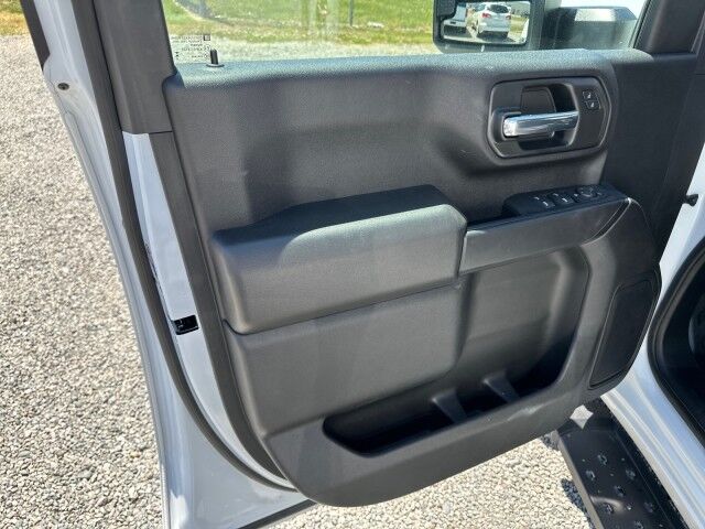 2024 Chevrolet Silverado 2500HD Crew Cab 4x4 Longbed w/ Tommy Gate Lift Ashland VA