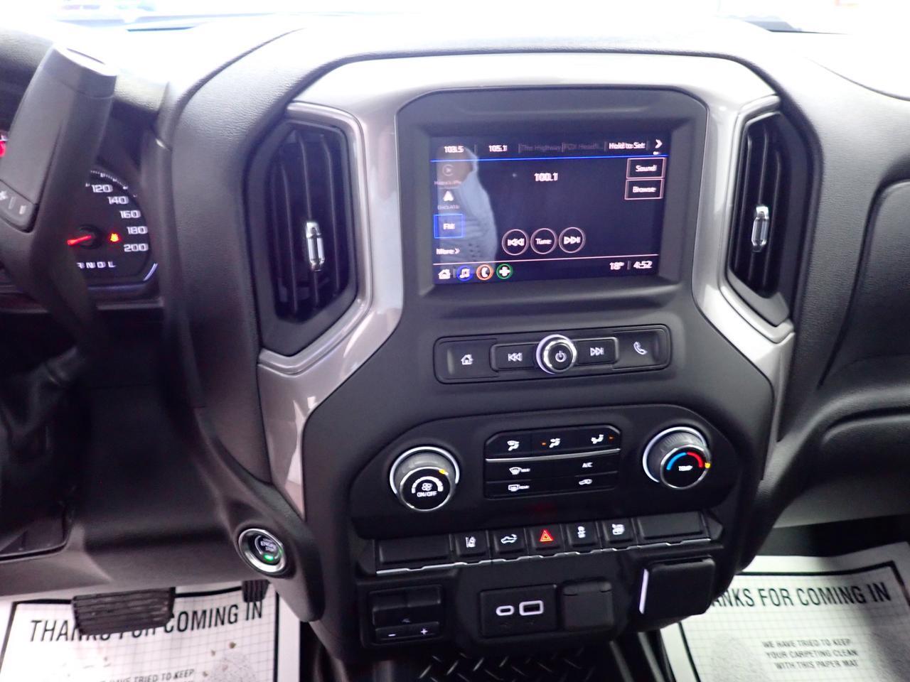 2024 Chevrolet Silverado 2500HD Custom 4WD CREW CAB Listowel ON