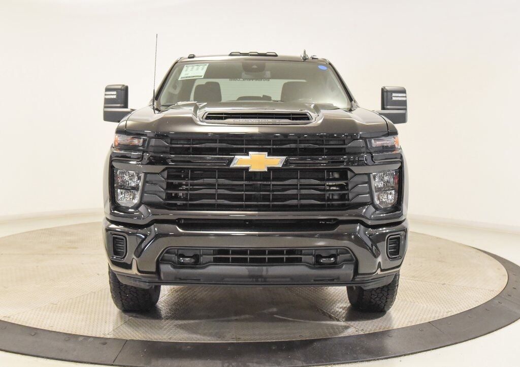 2024 Chevrolet Silverado 2500HD Custom Akron