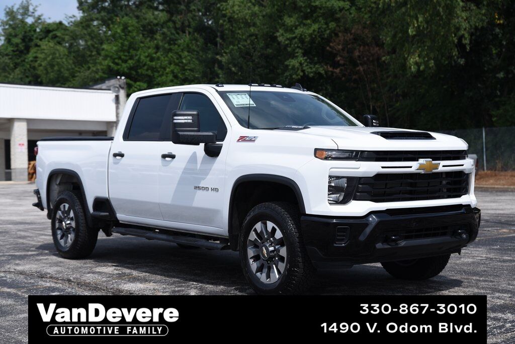 2024 Chevrolet Silverado 2500HD Custom Akron