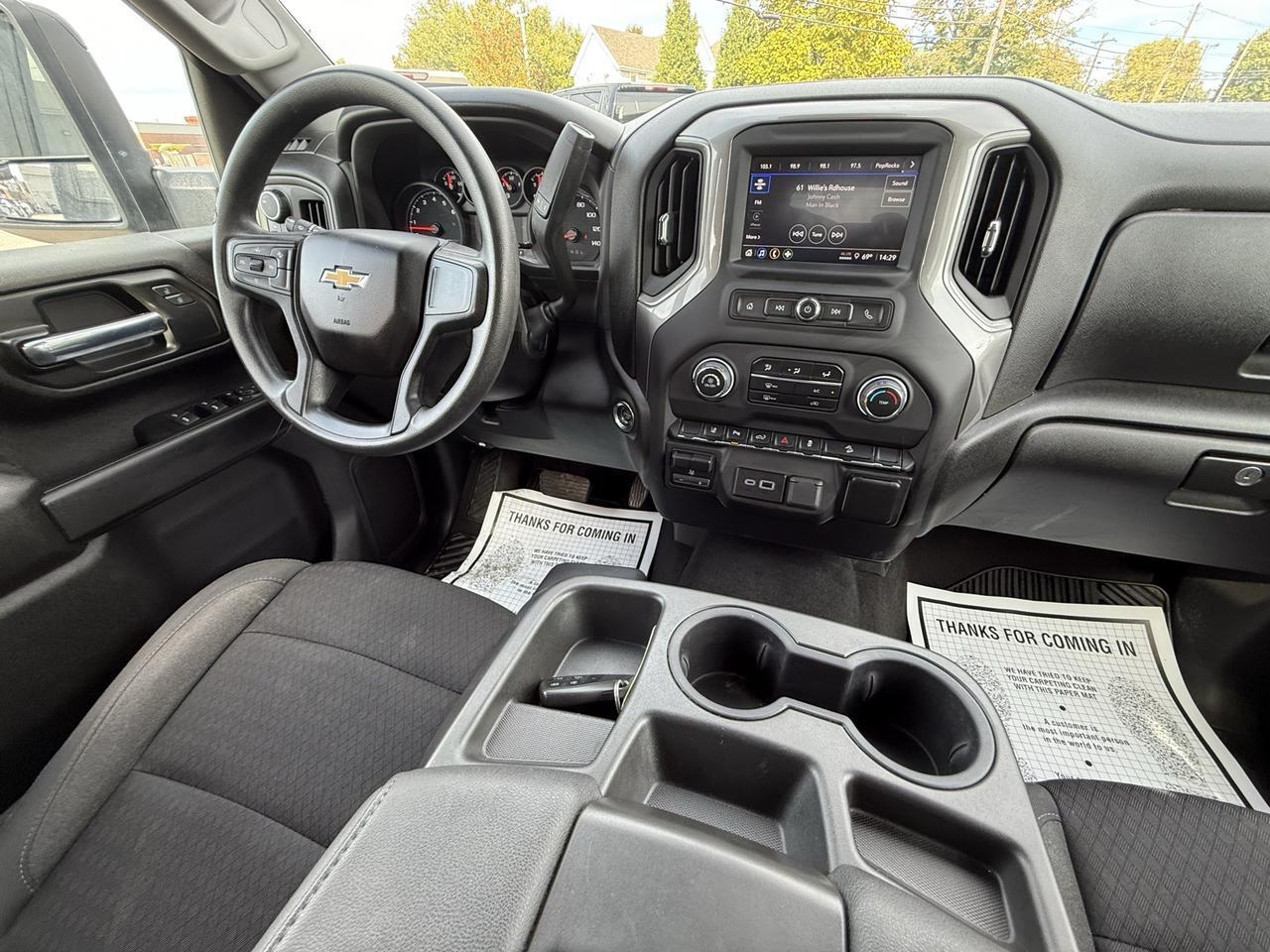 2024 Chevrolet Silverado 2500HD Custom