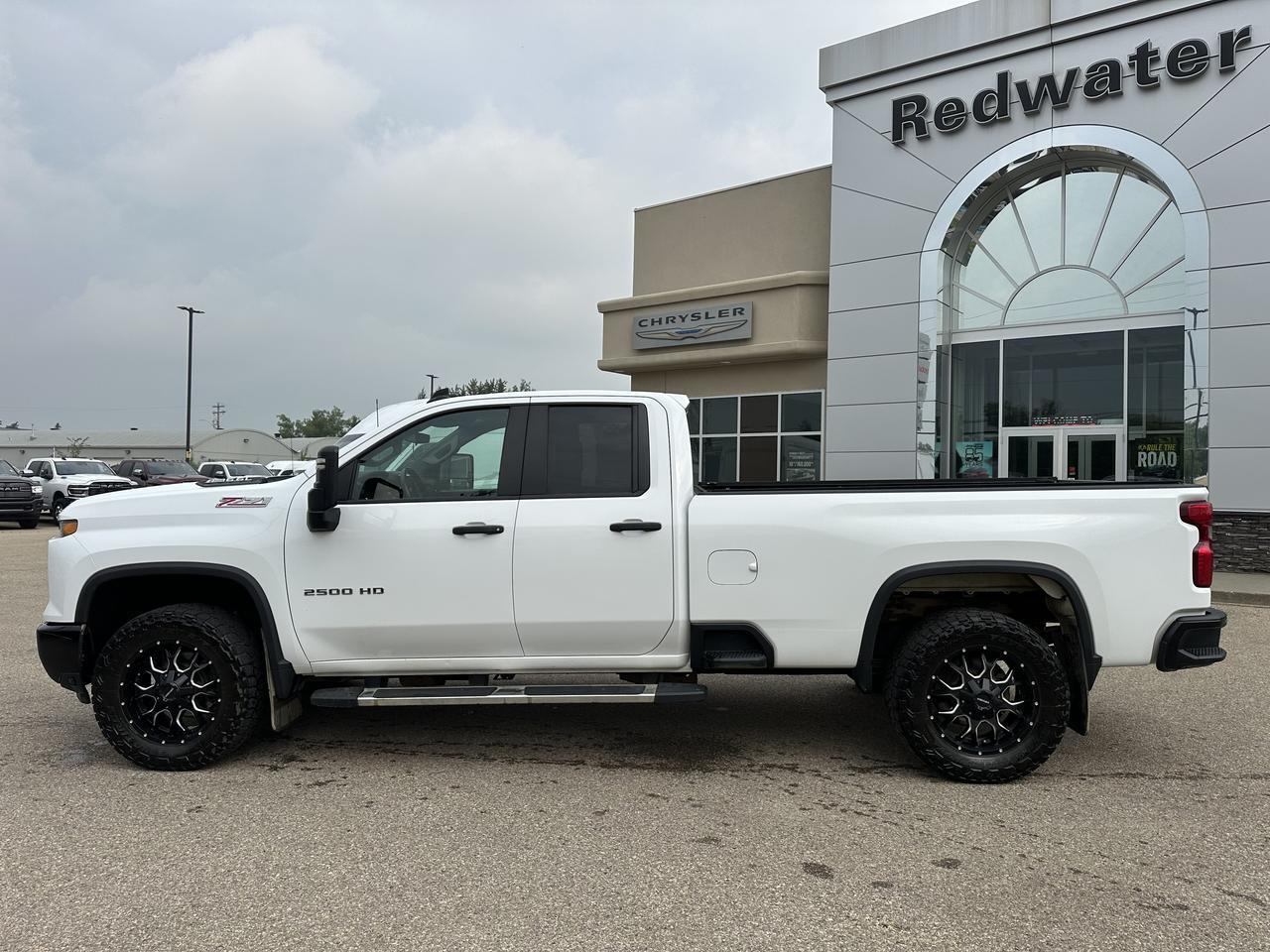 2024 Chevrolet Silverado 2500HD Custom Double Cab 4WD | V8 | 7IN HD Touchscreen | Push Start | Hitch Guidance Redwater AB