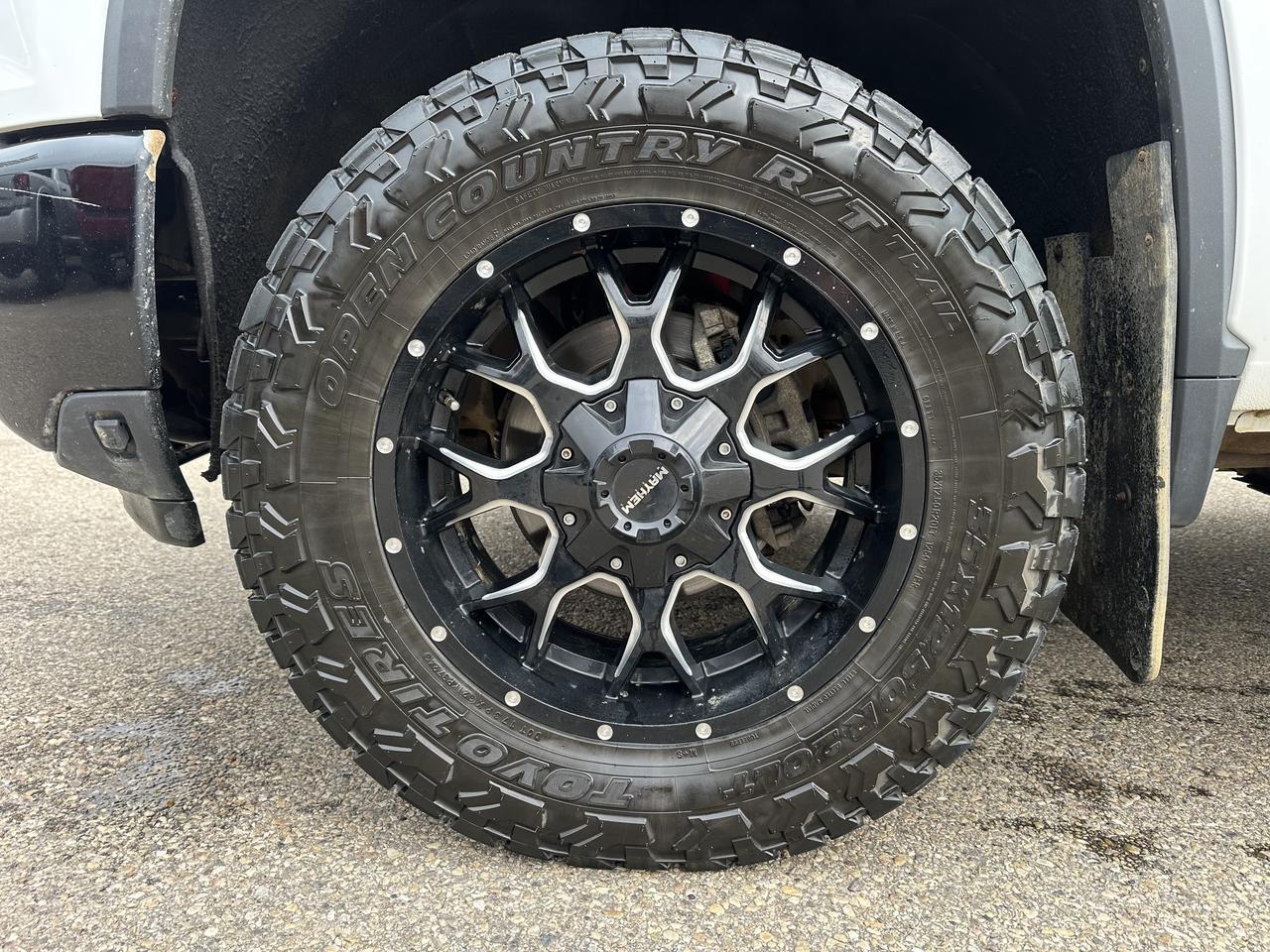 2024 Chevrolet Silverado 2500HD Custom Double Cab 4WD | V8 | 7IN HD Touchscreen | Push Start | Hitch Guidance Redwater AB