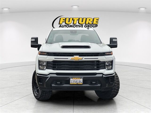 2024 Chevrolet Silverado 2500HD Custom